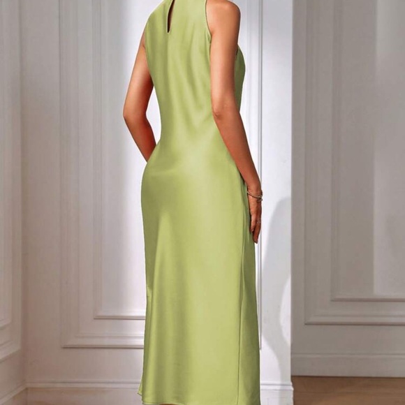 SHEIN Light Green Midi Dress - Picture 2 of 3